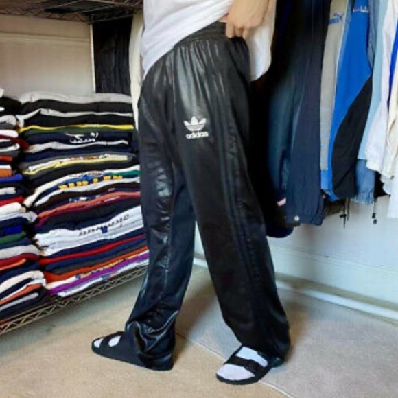 Rare Retro Adidas Chile 62 Coated Track Pants Black - Picture 3 of 14